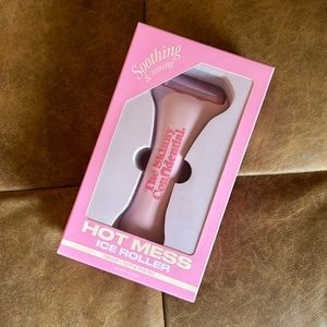 Skinny Confidential Hot Mess Ice Roller - New In Box